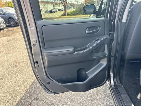 New 2026 Nissan Frontier S image 14