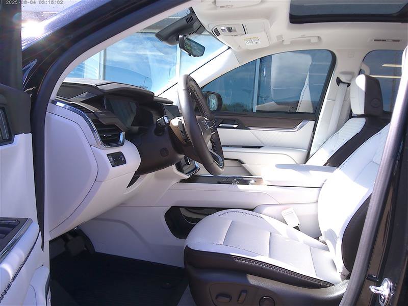 Used 2026 GMC Acadia Denali w/ Super Cruise Package AWD/4WD image 5