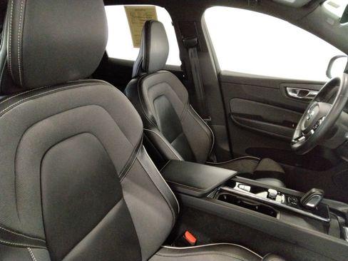 Used 2022 Volvo XC60 T8 R-Design w/ Advanced Package image 41