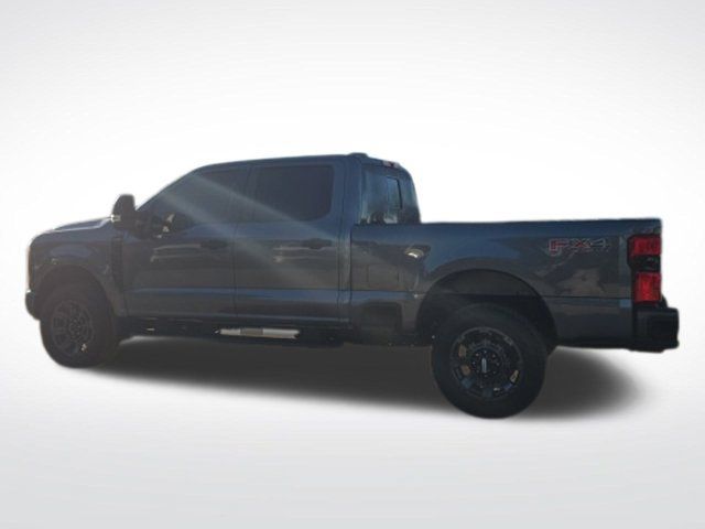 Used 2025 Ford F250 XL w/ STX Appearance Package AWD/4WD image 5