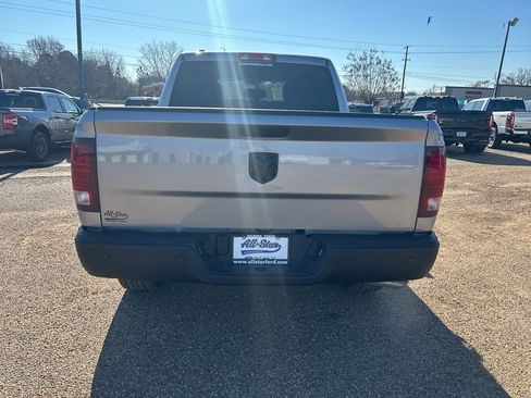 Used 2024 RAM 1500 Classic Warlock image 3