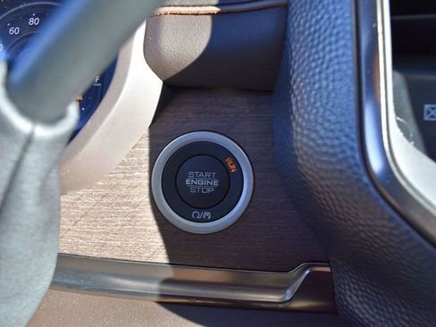 New 2026 RAM 2500 Limited image 32