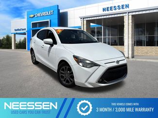 Used 2019 Toyota Yaris LE FWD video 1