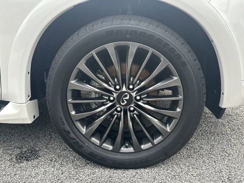 Used 2024 INFINITI QX80 Sensory w/ Cargo Package image 13