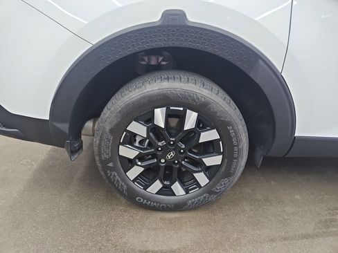 Used 2025 Hyundai Santa Cruz SEL image 22