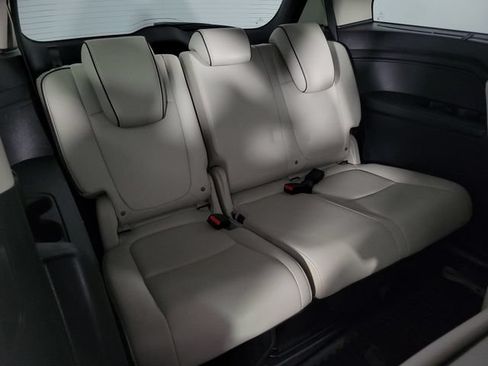 Used 2025 Honda Odyssey Touring image 14