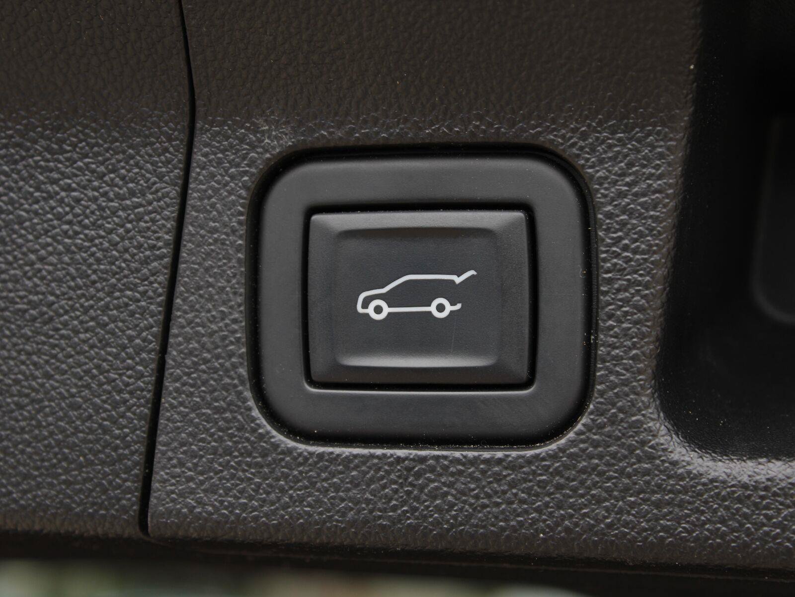 Used 2023 GMC Acadia SLE w/ Driver Convenience Package AWD/4WD image 9