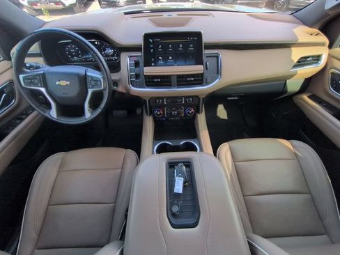 Used 2022 Chevrolet Tahoe Premier AWD/4WD image 15