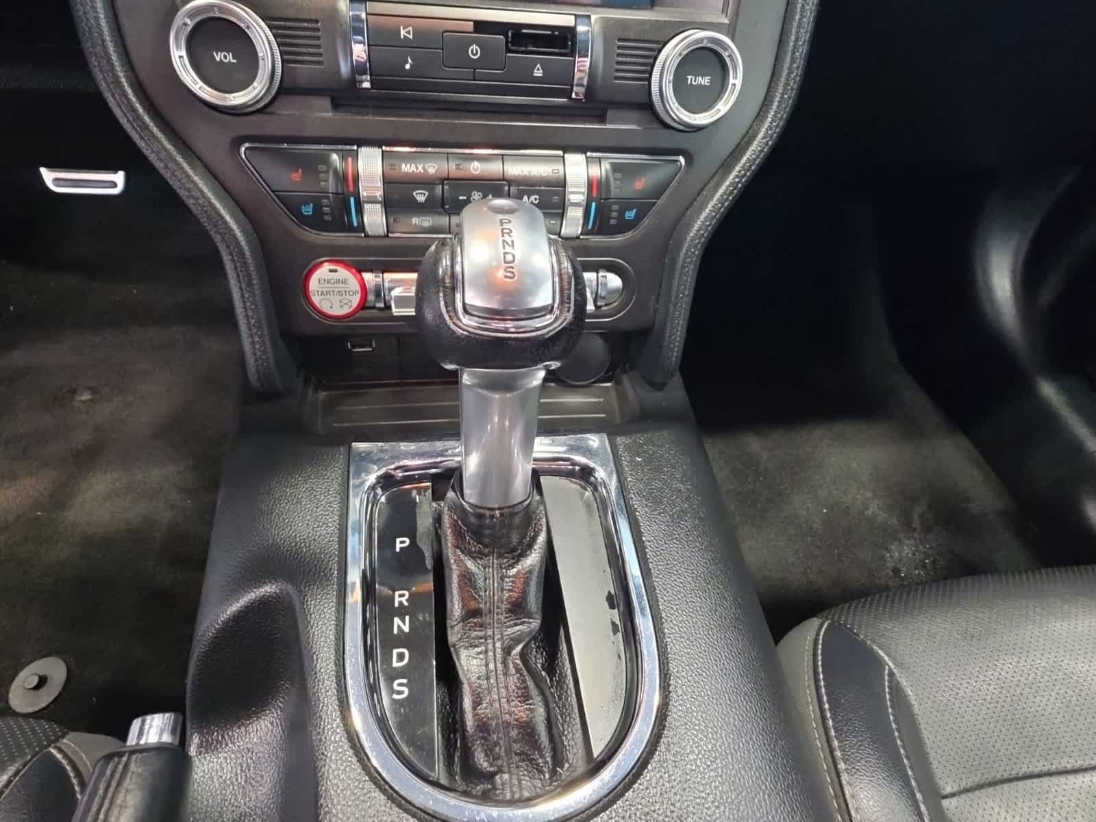 Used 2017 Ford Mustang Premium RWD image 22