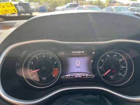 Used 2014 Jeep Cherokee Trailhawk w/ Comfort/Convenience Group AWD/4WD image 21