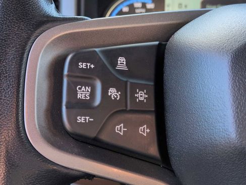 Used 2024 Ford Bronco Outer Banks image 25