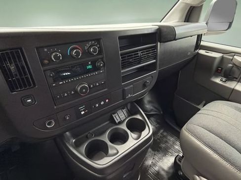 Used 2025 GMC Savana 2500 w/ Driver Convenience Package RWD image 26