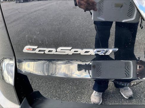 Used 2020 Ford EcoSport SES image 31