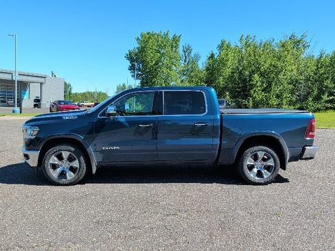 Used 2020 RAM 1500 Laramie AWD/4WD image 12