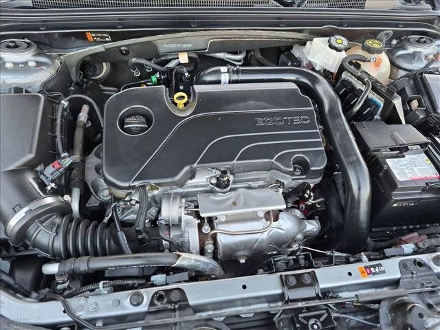 Used 2023 Chevrolet Malibu LS FWD image 29
