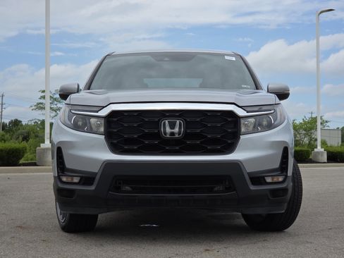 Used 2023 Honda Passport EX-L image 12