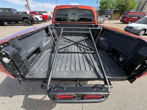Used 2005 Toyota Tacoma 4x4 Access Cab image 9