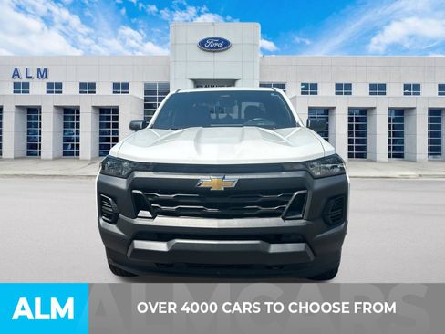Used 2025 Chevrolet Colorado W/T w/ WT Custom Package AWD/4WD image 2