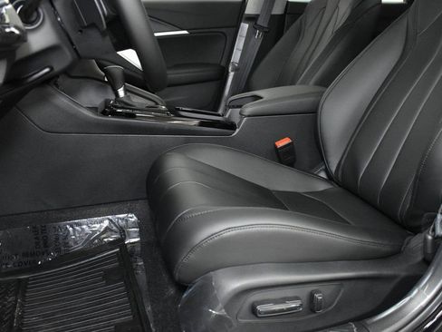 Used 2025 Acura Integra image 10