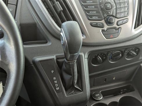 Used 2016 Ford Transit 350 XLT image 31