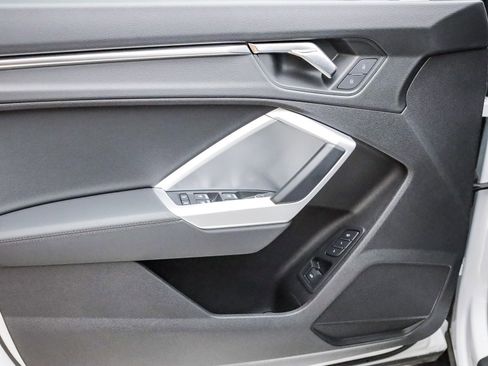 Used 2022 Audi Q3 2.0T Premium image 21