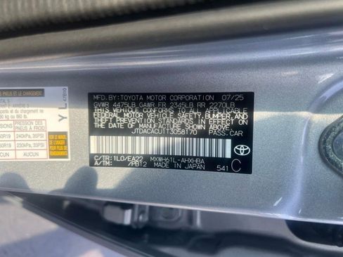 New 2026 Toyota Prius Plug-In Hybrid FWD image 15