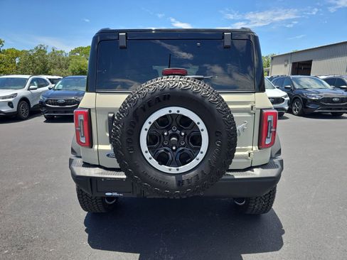 New 2025 Ford Bronco Badlands w/ Sasquatch Package AWD/4WD image 5