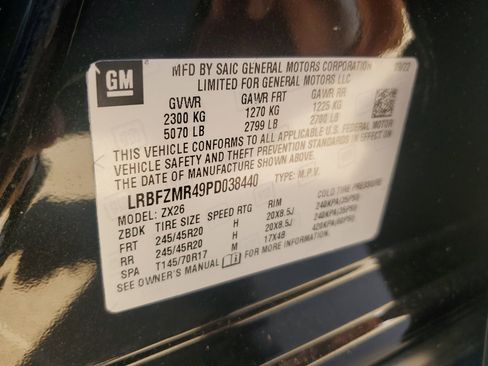 Certified 2023 Buick Envision Preferred w/ Sport Touring Package image 39