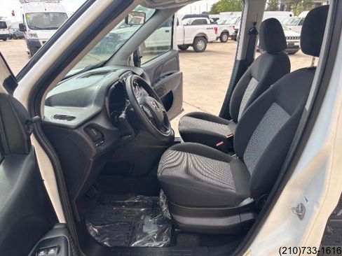 Used 2020 RAM ProMaster City Tradesman image 16