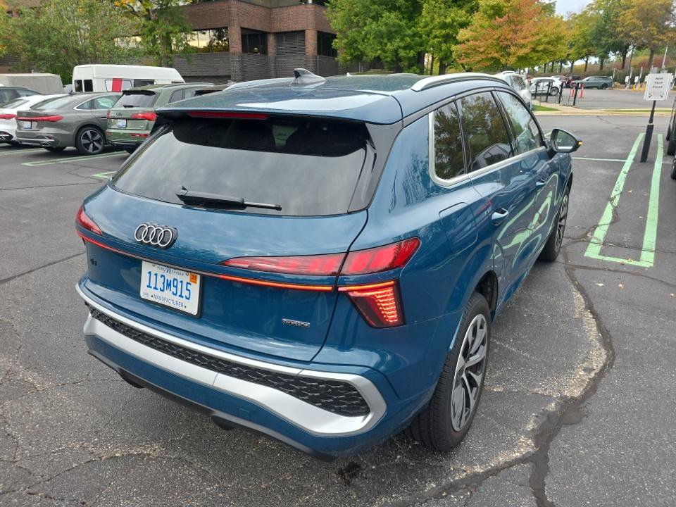 Used 2026 Audi Q3 quattro 2.0T AWD/4WD image 12