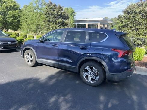 Used 2021 Hyundai Santa Fe SE FWD image 8
