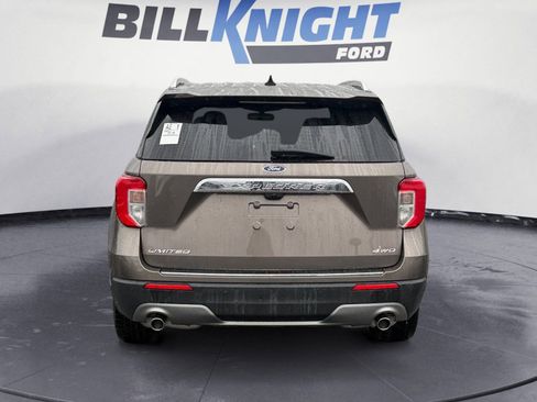Used 2021 Ford Explorer Limited w/ Equipment Group 301A image 4