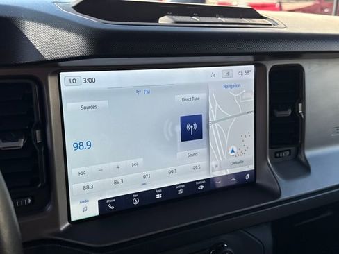 Used 2022 Ford Bronco Outer Banks image 19