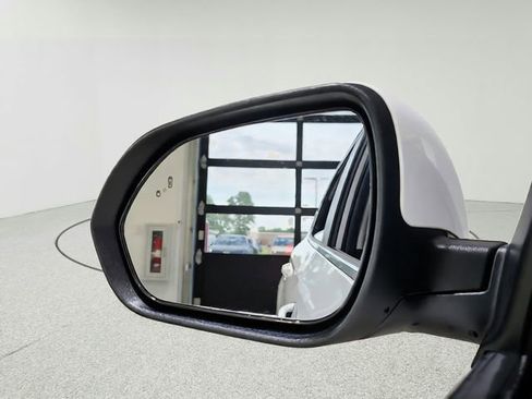 Certified 2024 Kia Seltos S FWD image 13