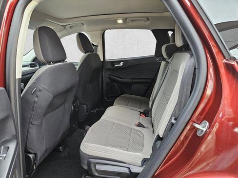 Used 2021 Ford Escape SE w/ Convenience Package FWD image 14