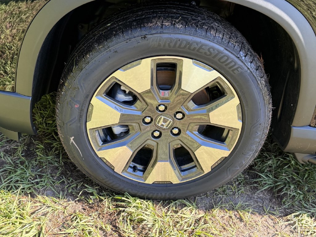 New 2026 Honda Pilot Elite image 8