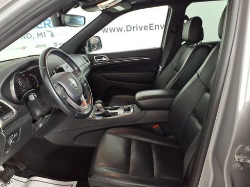 Used 2021 Jeep Grand Cherokee Limited AWD/4WD image 12