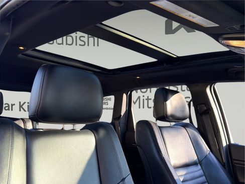 Used 2020 Jeep Grand Cherokee Limited X image 23