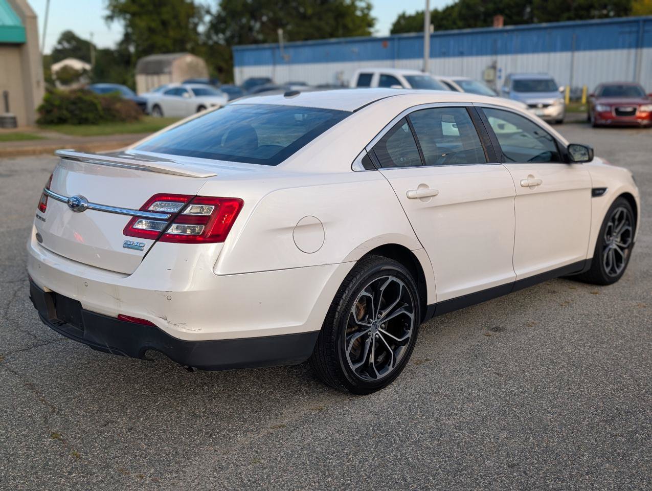 Used 2014 Ford Taurus SHO w/ Equipment Group 401A AWD/4WD image 7
