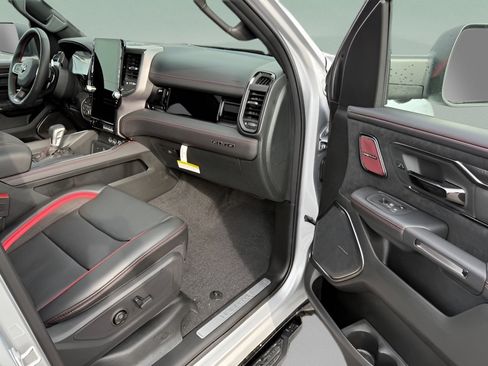 New 2026 RAM 1500 RHO w/ RHO Level 1 Equipment Group AWD/4WD image 15