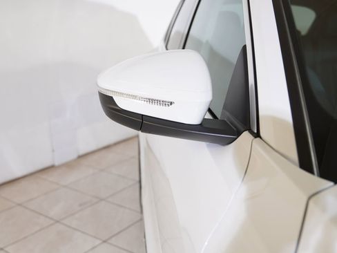 Used 2025 Audi Q5 Premium w/ Convenience Package image 25