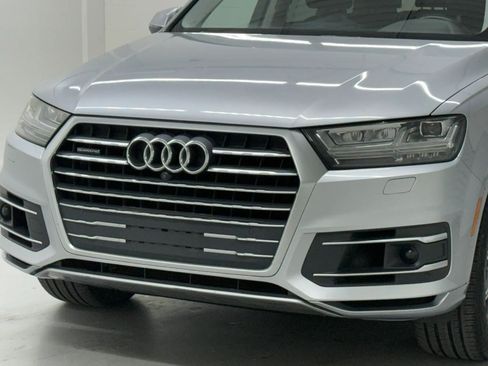 Used 2018 Audi Q7 3.0T Premium Plus w/ Premium Plus Package AWD/4WD image 39