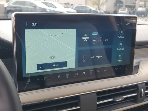 New 2026 Lincoln Corsair Premiere image 20