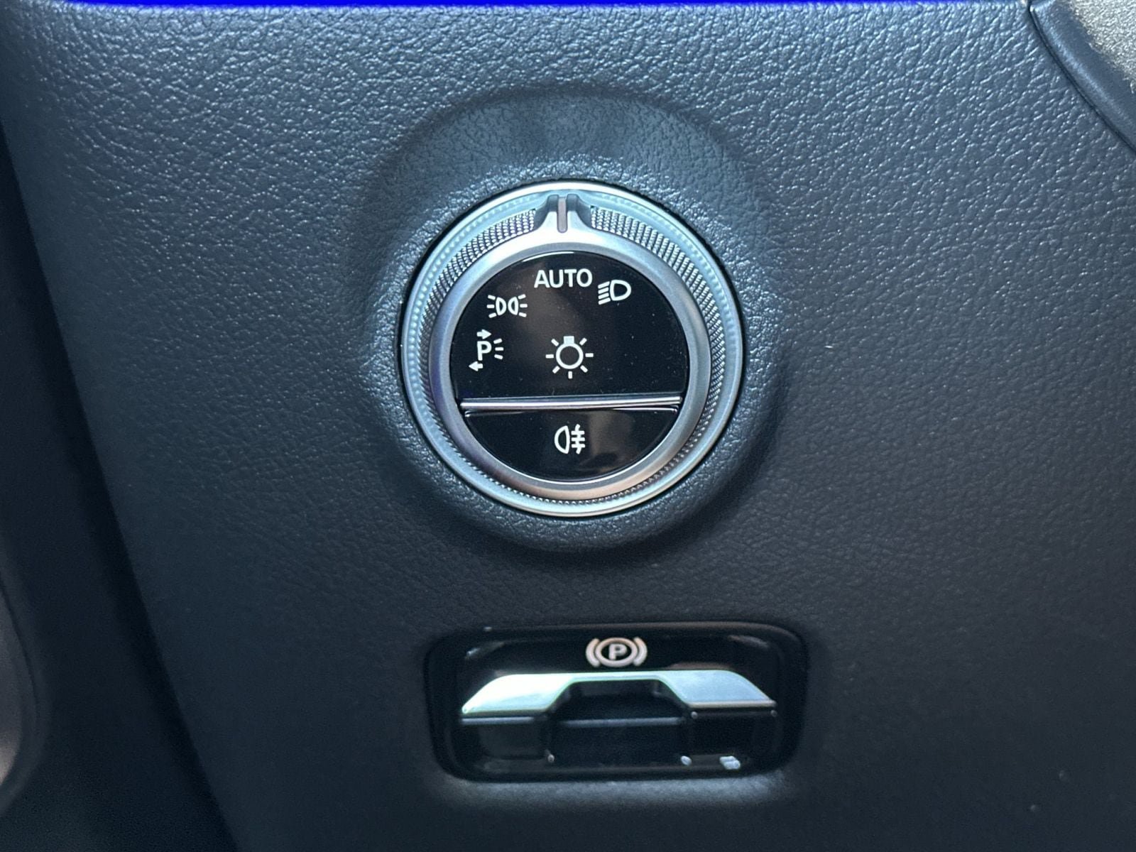 New 2026 Mercedes-Benz CLE 450 4MATIC Coupe image 30