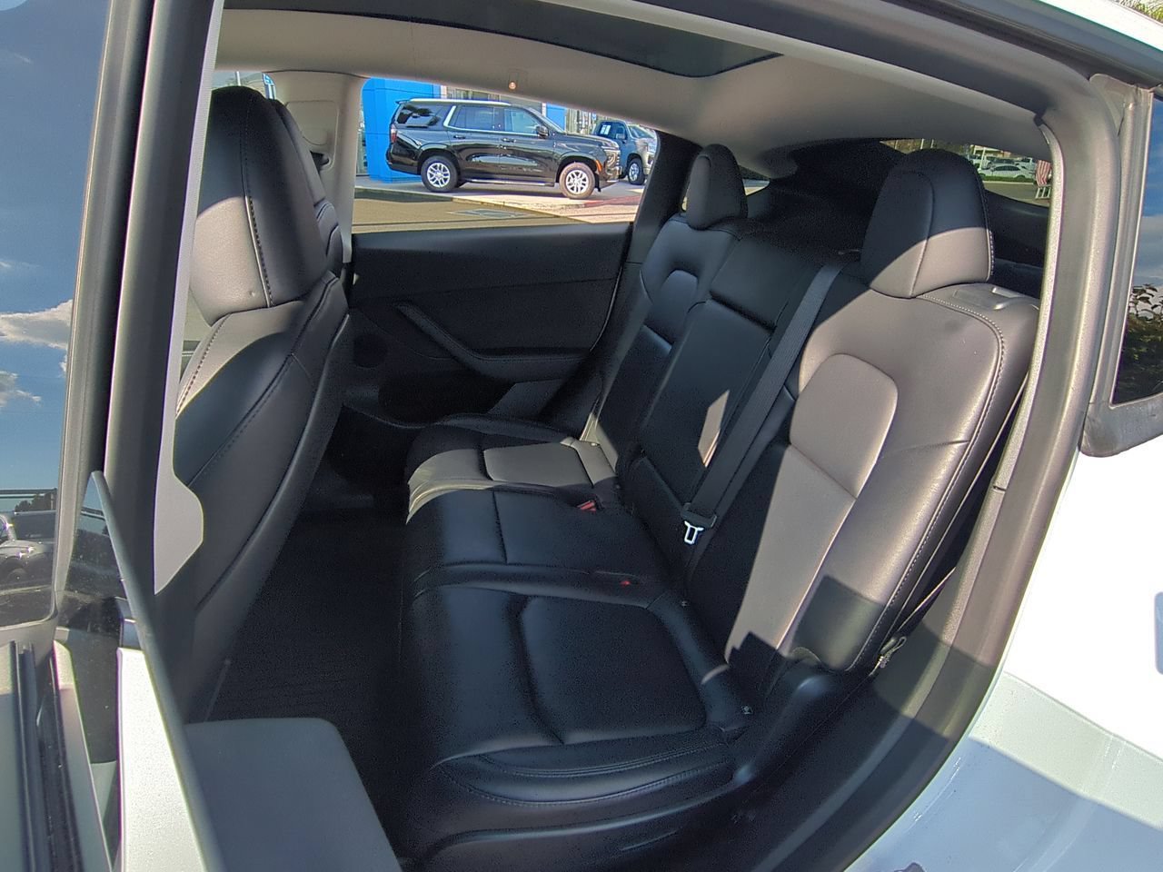 Used 2023 Tesla Model Y Long Range AWD/4WD image 24