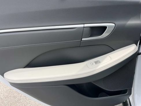 Used 2023 Hyundai Sonata Limited w/ Cargo Package FWD image 20