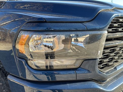 Used 2024 RAM 2500 Big Horn w/ Night Edition image 9