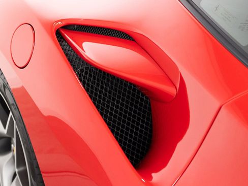 Certified 2020 Ferrari F8 Tributo image 28