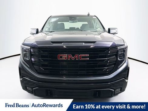 New 2026 GMC Sierra 1500 Elevation image 2