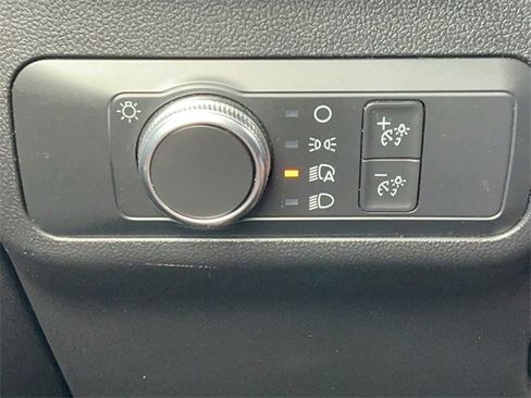 Used 2022 Ford Escape S image 22